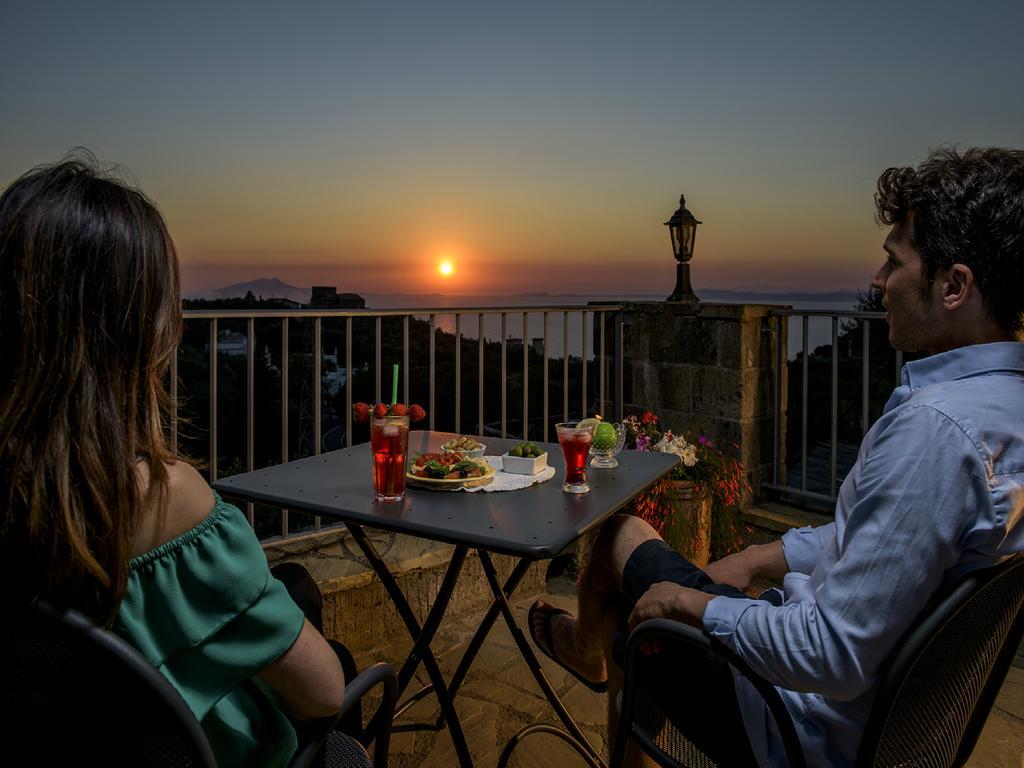 Villa Carolina Sorrento Private Heated Pool And Sea View Екстериор снимка