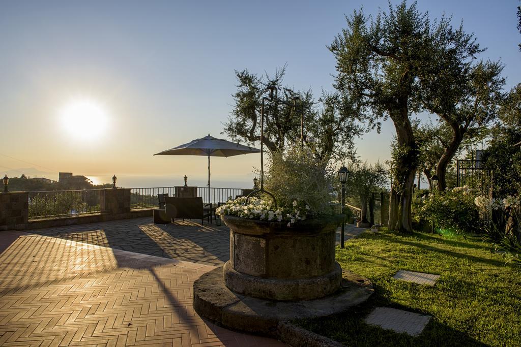 Villa Carolina Sorrento Private Heated Pool And Sea View Екстериор снимка