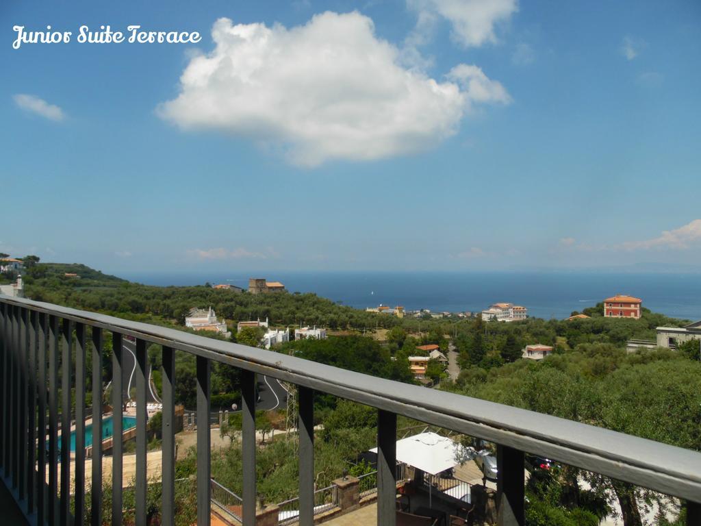 Villa Carolina Sorrento Private Heated Pool And Sea View Стая снимка